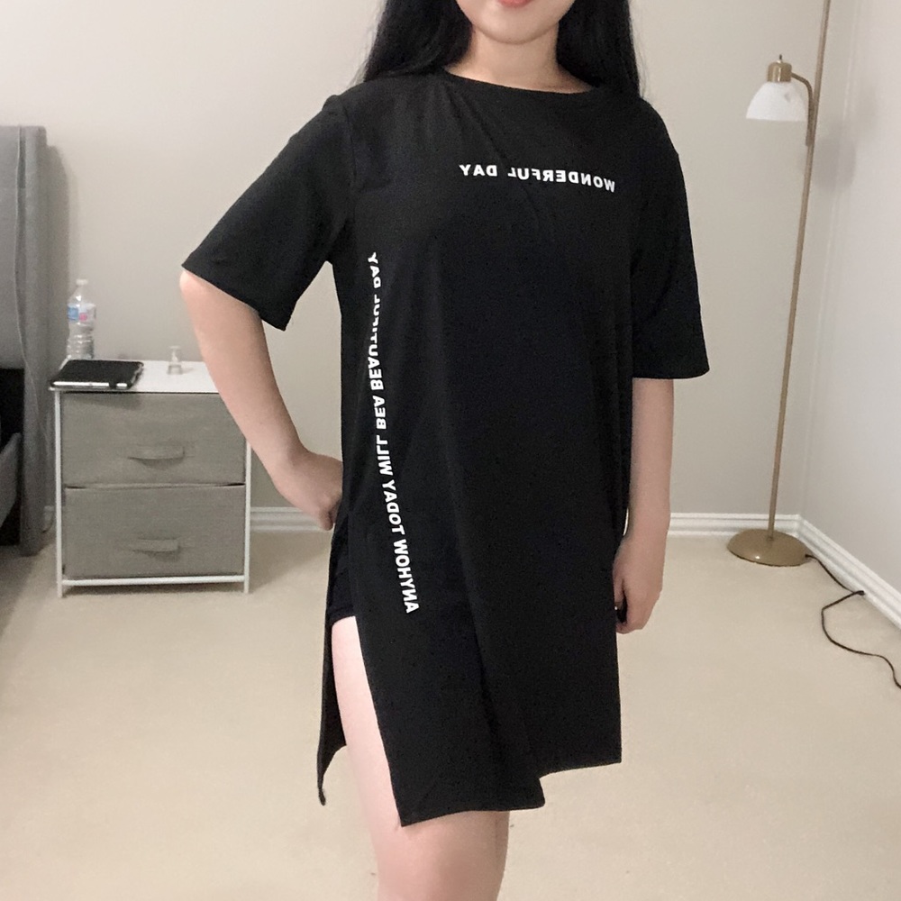 Women plus size short sleeve o neck black white letter slit t shirt dress top